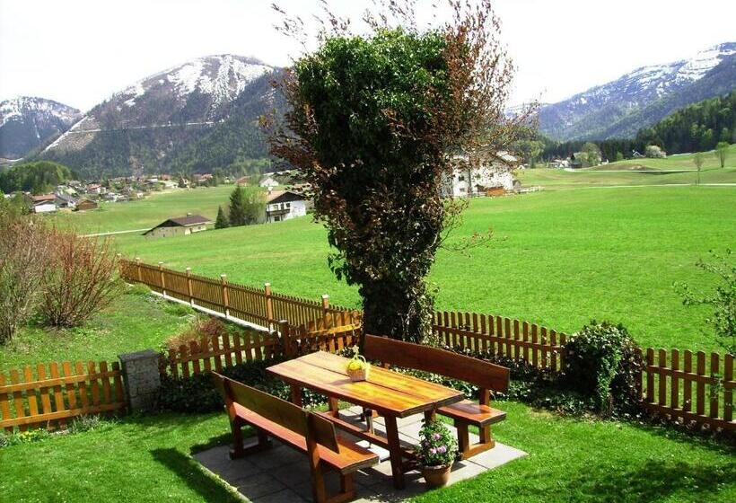 مبيت وإفطار Privatzimmer Eva Leitgeb