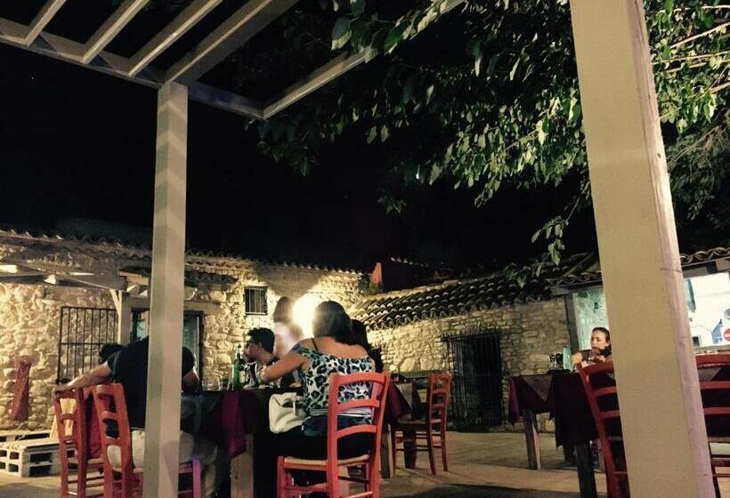 ベッドアンドブレックファースト Tenuta Terrarossa