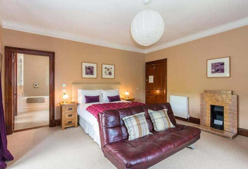 Colterscleuch House B&b