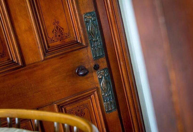 Colterscleuch House B&b