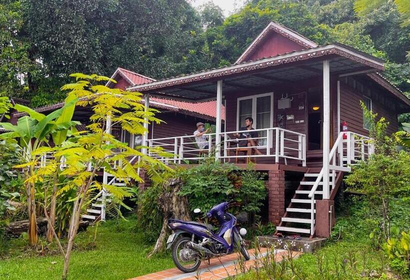 Holiday Resort   Sha Plus