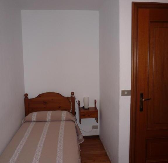 בית מלון כפרי Albergo Ristorante Chez Isabel