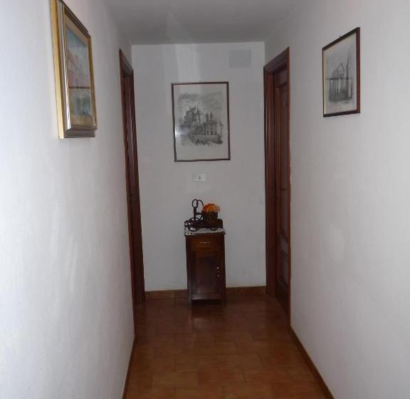 ホテル Albergo Ristorante Chez Isabel