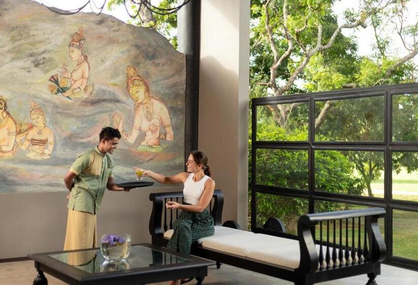 Отель Ayugiri Ayurveda Wellness Resort Sigiriya