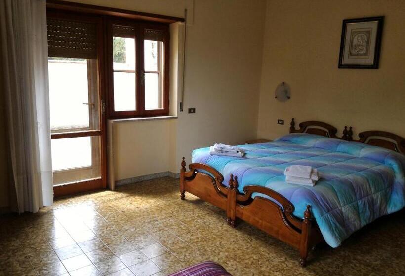 ホテル Bad & Breakfast La Siepe