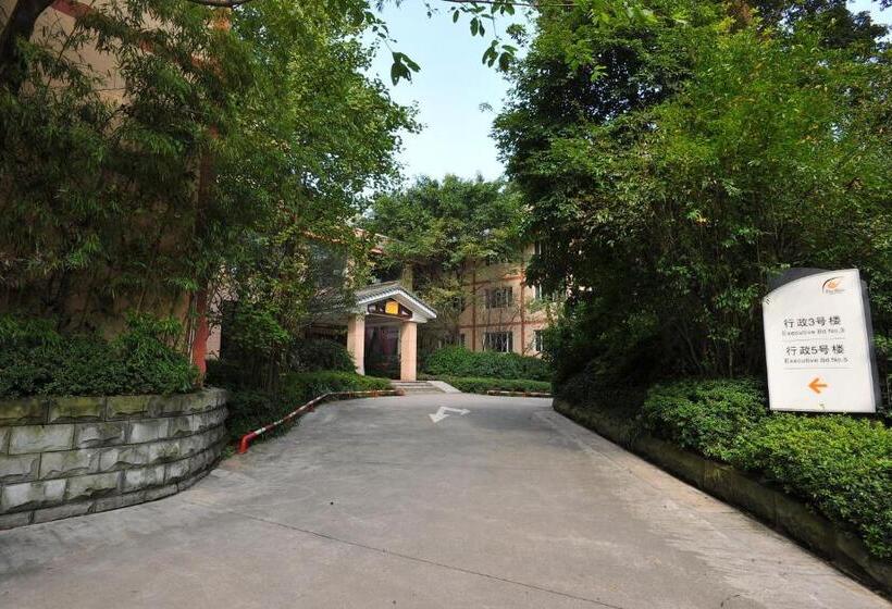 فندق E Mei Mountain