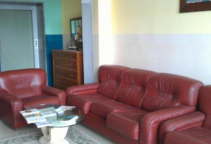 בית מלון כפרי Piper & River