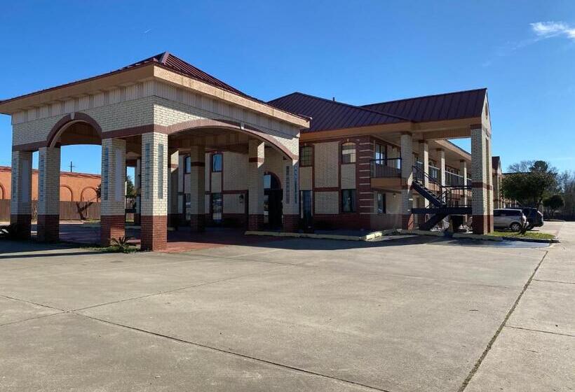 호텔 Quality Inn & Suites