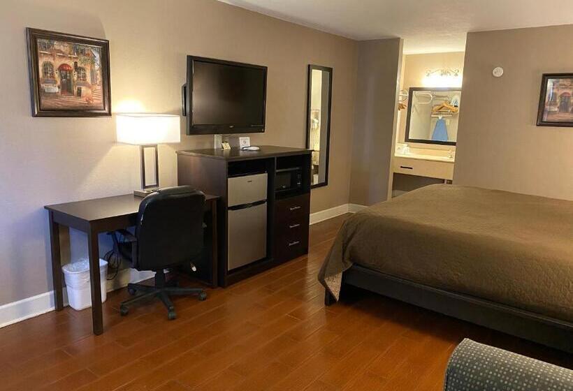 호텔 Quality Inn & Suites