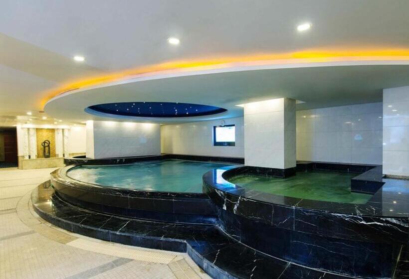 Отель Shanghai Yuehua