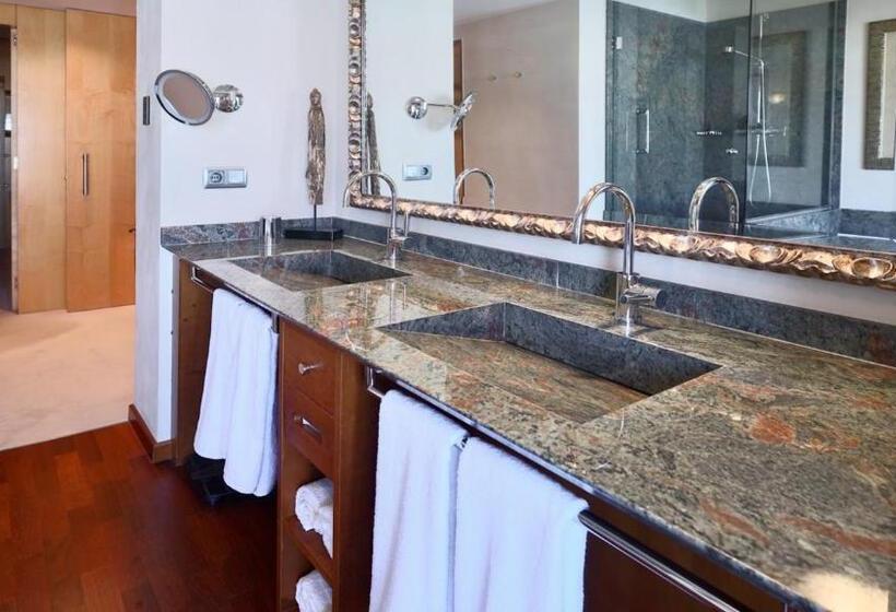 هتل Smartr Lloret De Mar