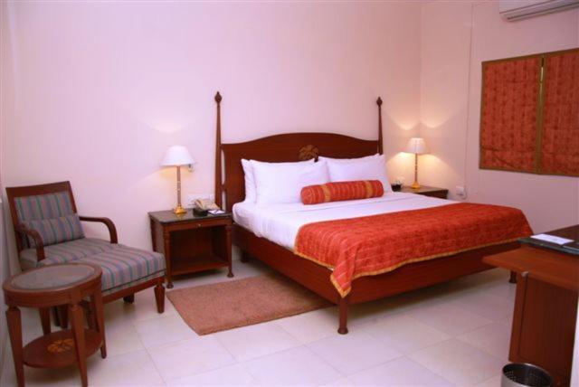 فندق The Lalit Traveller Khajuraho