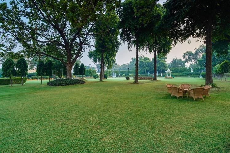 فندق The Lalit Traveller Khajuraho