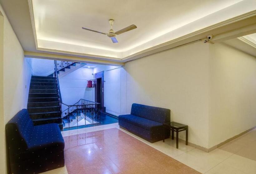 ホテル The Shagun