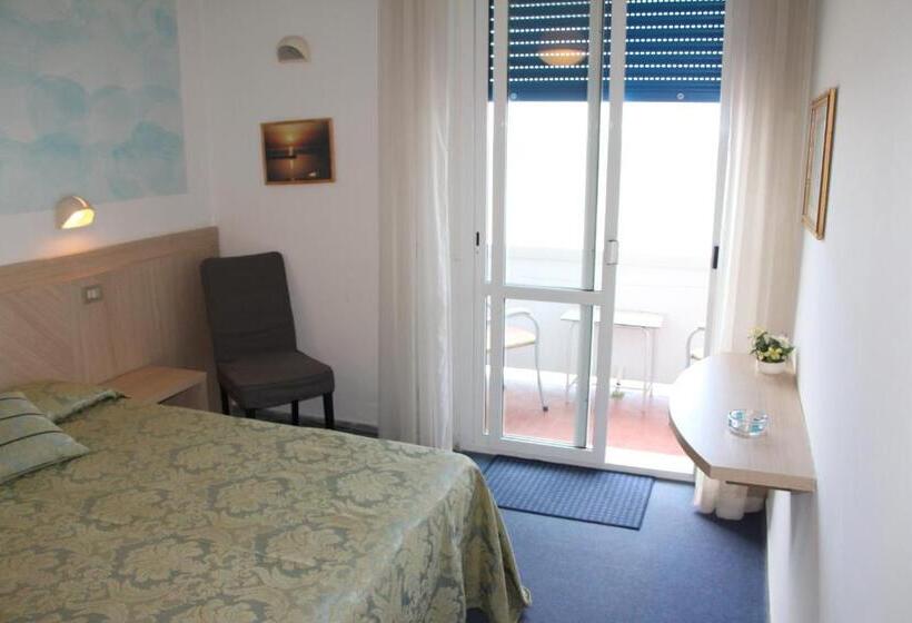 בית מלון כפרי Touring Spiaggia