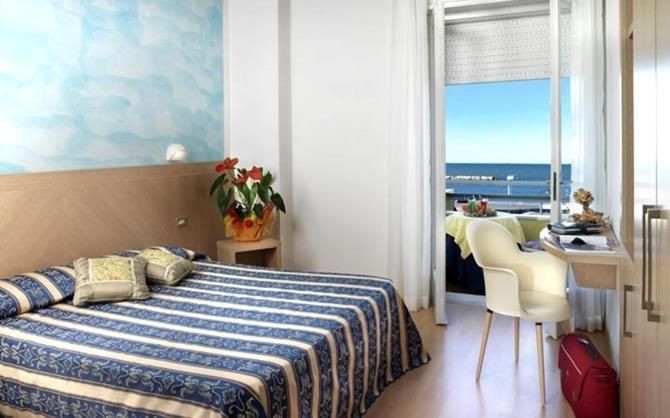 בית מלון כפרי Touring Spiaggia