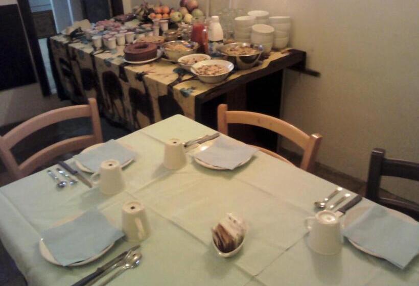 פנסיון Affittacamere Accà Lascio