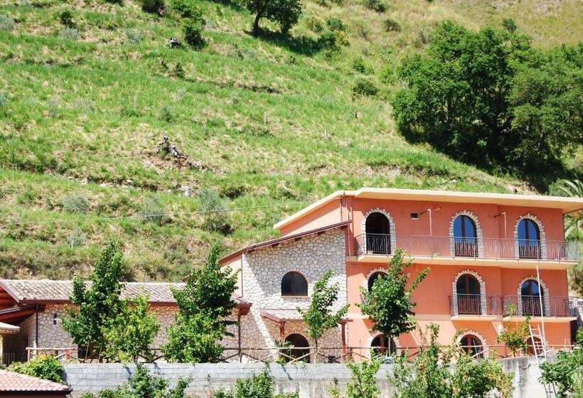 פנסיון Al Giumani