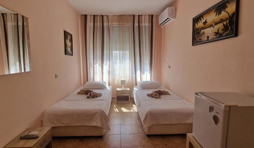 פנסיון Guest House Maggy