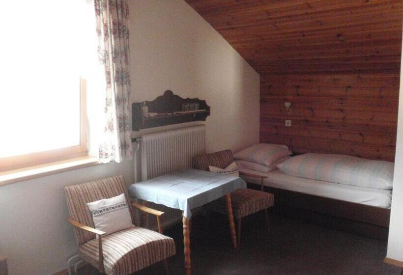 بنسيون Haus Kapfinger