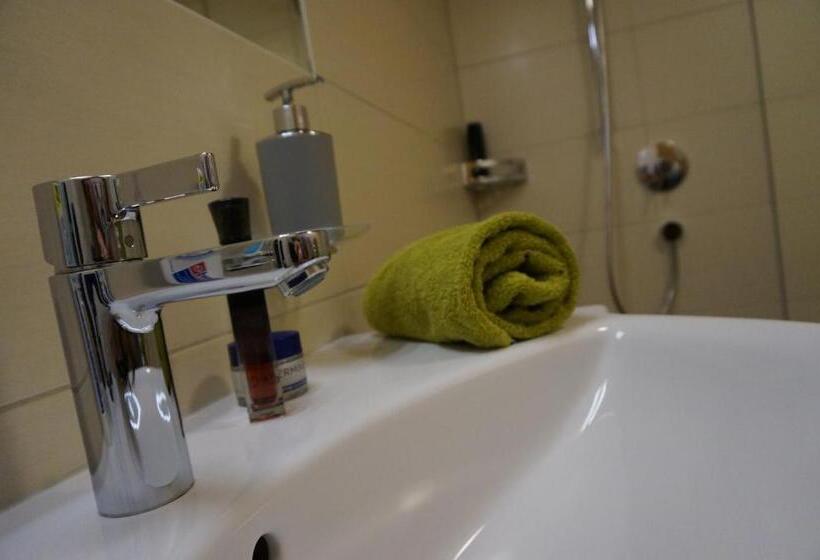 بنسيون Haus Schwendinger