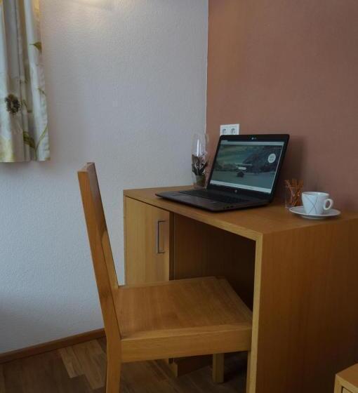 بنسيون Haus Schwendinger