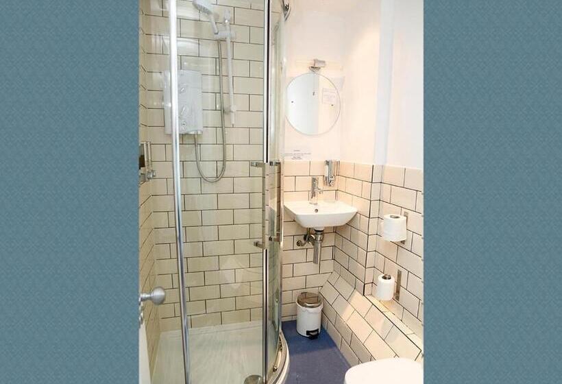 بنسيون Innit Joy