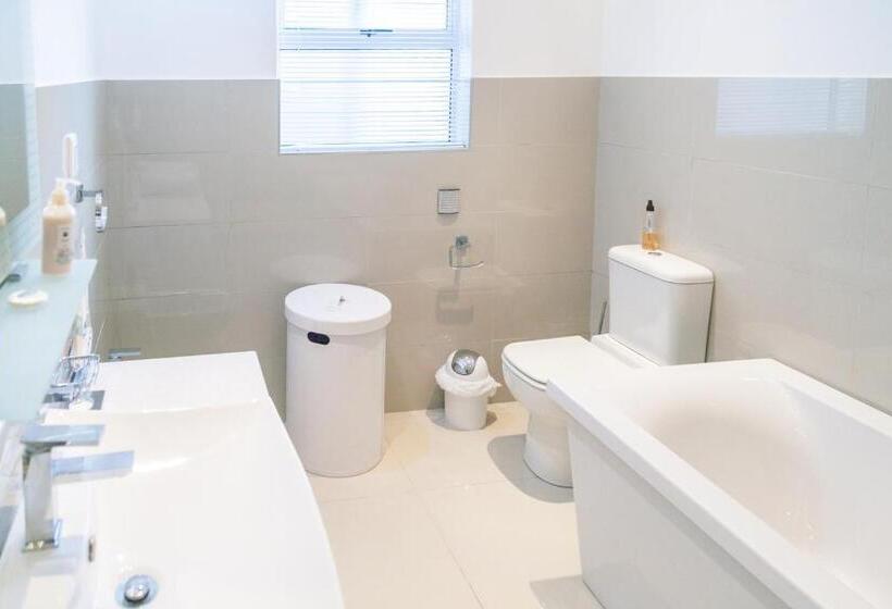 بنسيون Peacehaven On Sea