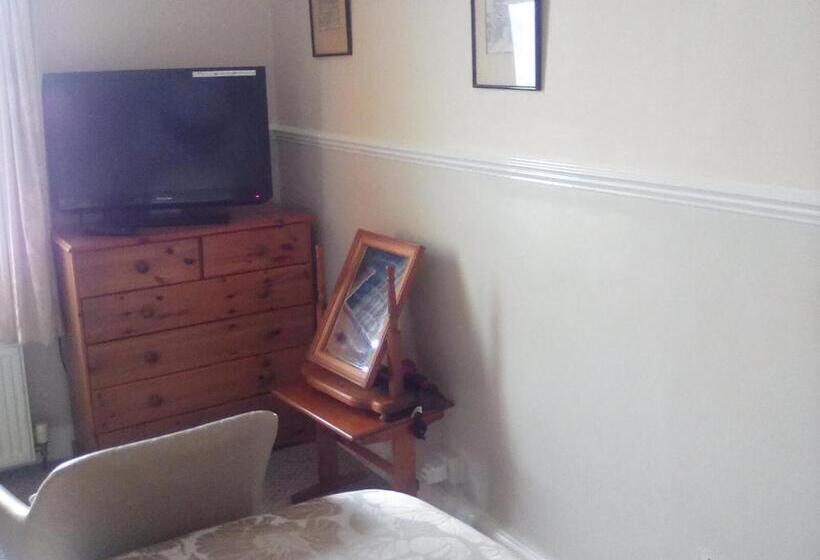 بنسيون The Merchants House