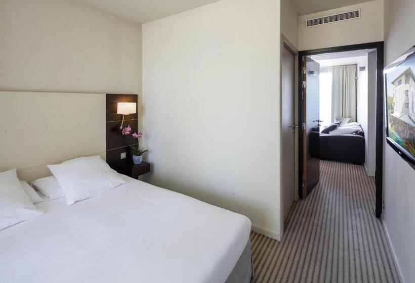 호텔 Mercure Aix En Provence La Duranne Gare Tgv