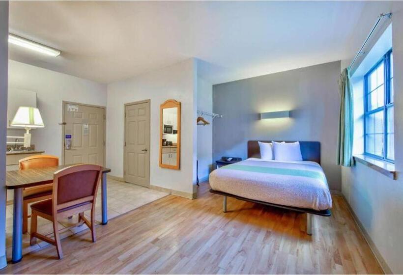 酒店 Oyo Townhouse Beaumont Medical Center Area