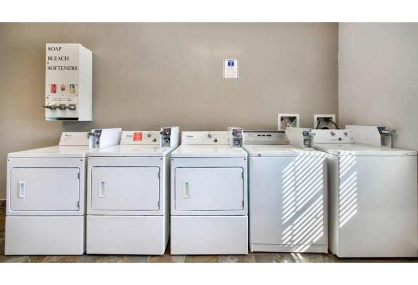 בית מלון כפרי Oyo Townhouse Beaumont Medical Center Area