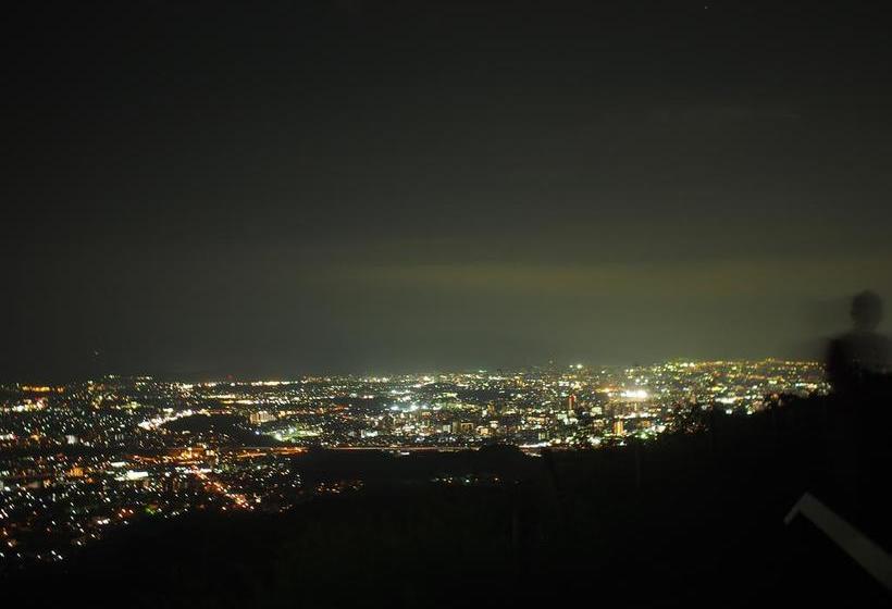 ユースホステル Guesthouse Asobigokoro Fukuokadazaifu