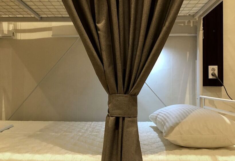 Общежитие Mini Hotel Insa