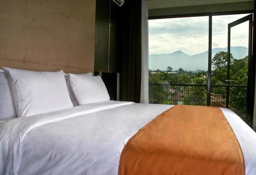 فندق Balcony  Sukabumi