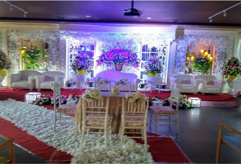 فندق Balcony  Sukabumi