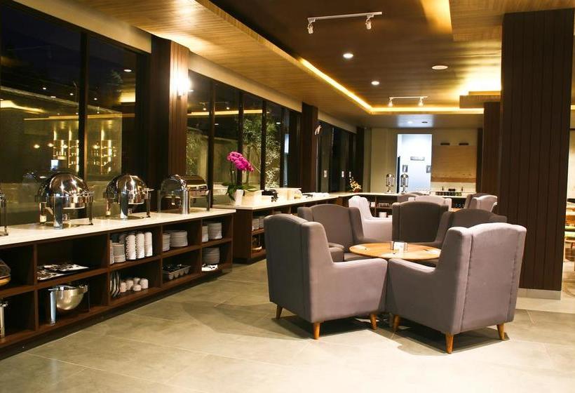 فندق Balcony  Sukabumi