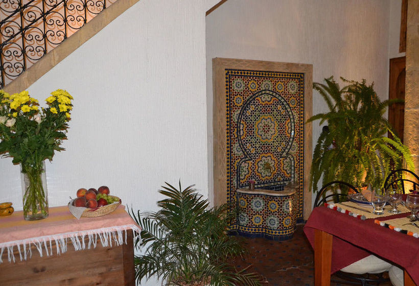 تختخواب و صبحانه Dar Chouette  Adults Only