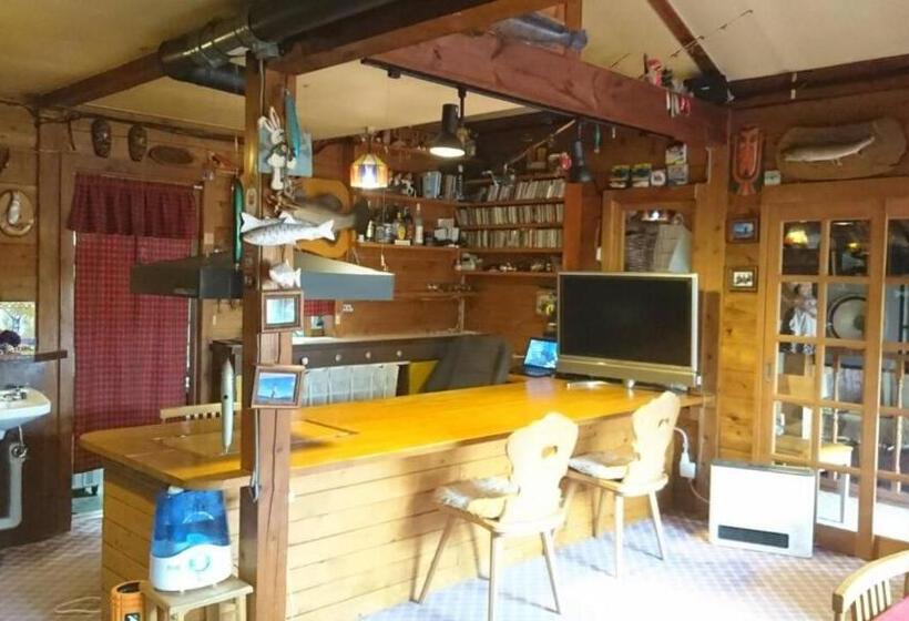 ベッドアンドブレックファースト Lake Village Donaludo Pension