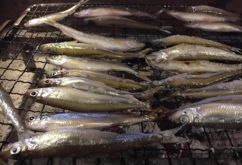 ベッドアンドブレックファースト Lake Village Donaludo Pension