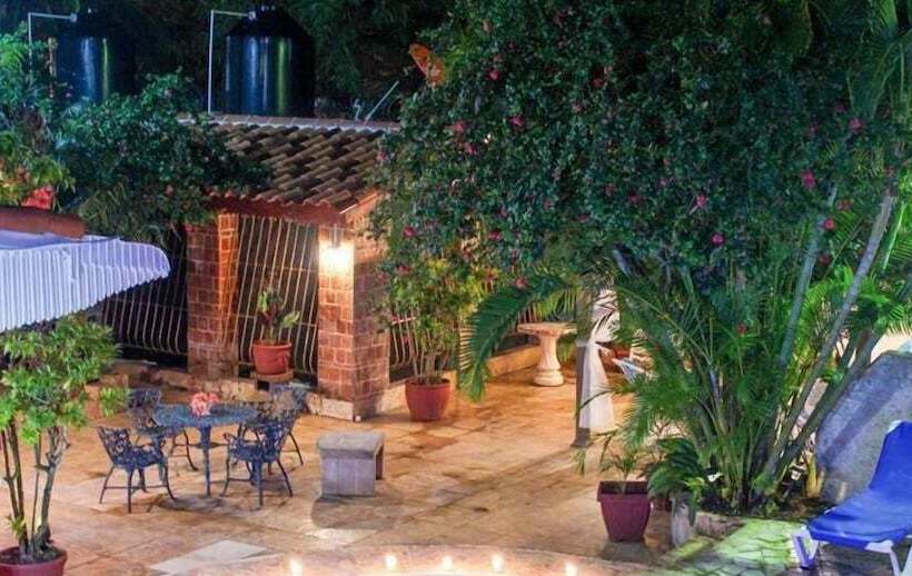 住宿加早餐 El Tronco Inc