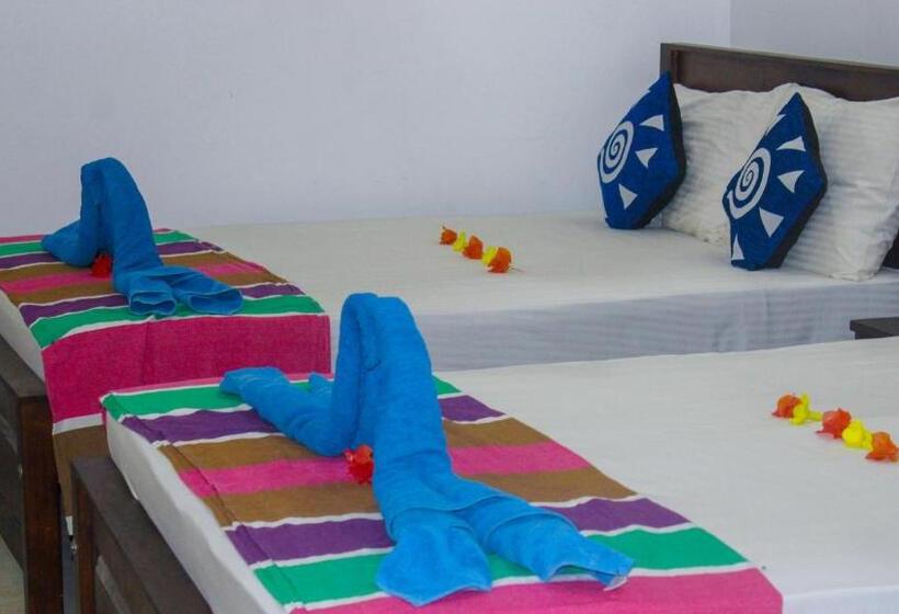 ベッドアンドブレックファースト Lathika Homes