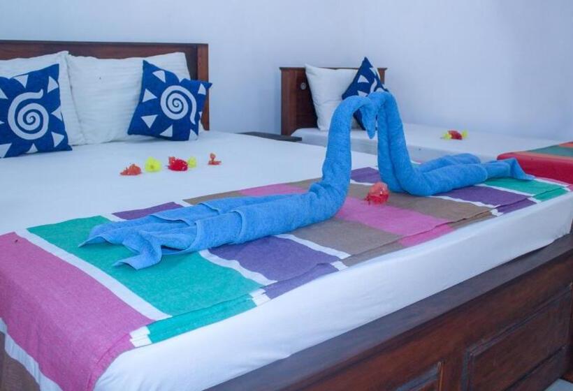 ベッドアンドブレックファースト Lathika Homes