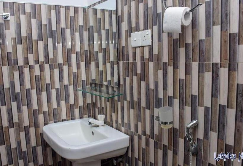 ベッドアンドブレックファースト Lathika Homes