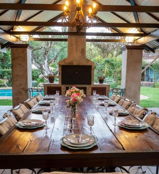 مبيت وإفطار Mistique Waters Guesthouse