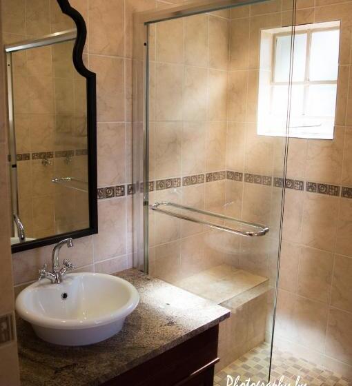 مبيت وإفطار Mistique Waters Guesthouse