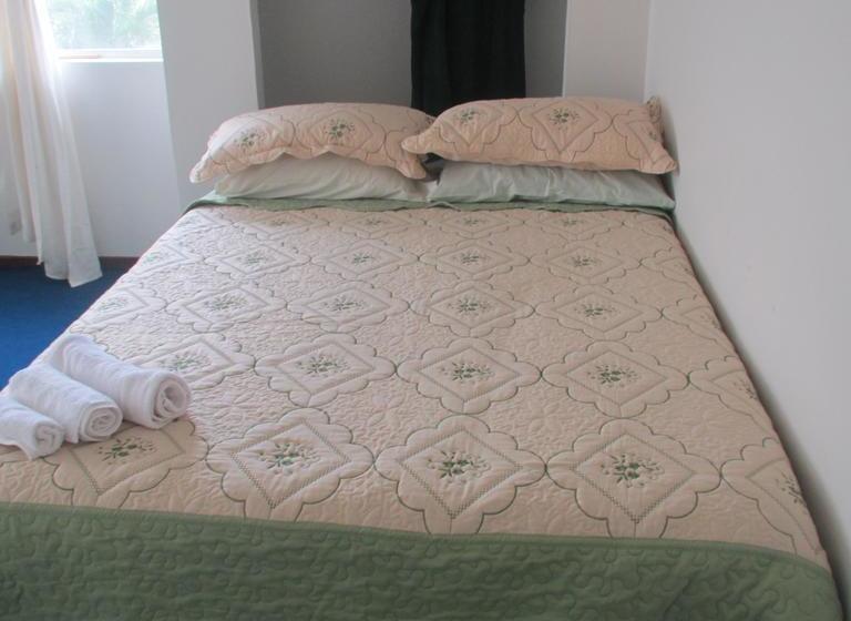 تختخواب و صبحانه Tuna S Lodge