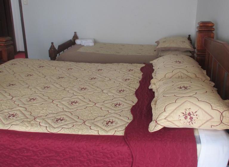 تختخواب و صبحانه Tuna S Lodge