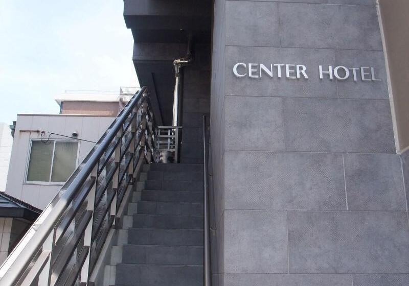 Center Hotel Toyota