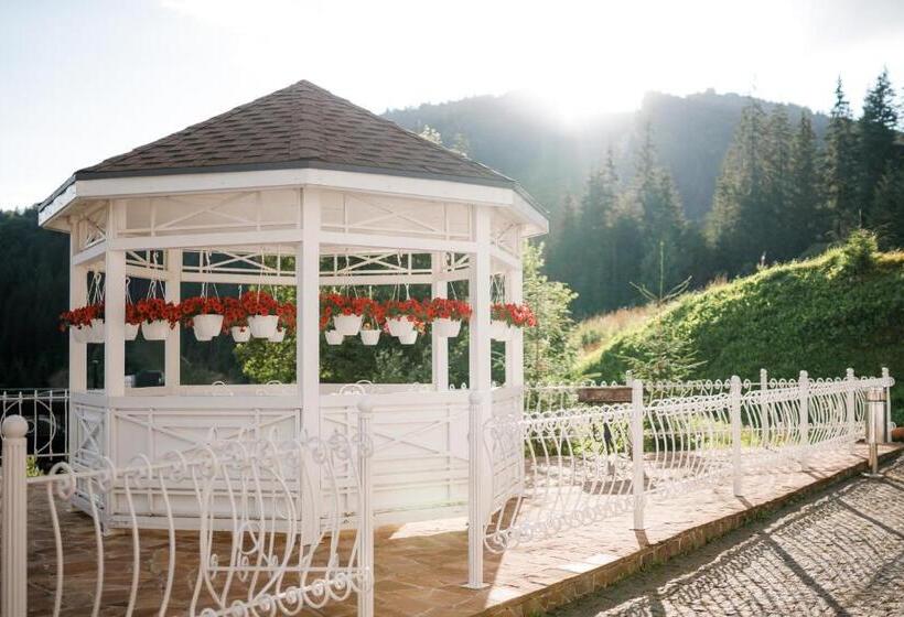 Chevalier Hotel & Spa